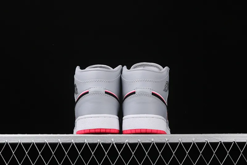 All categories Air Jordan Jordan series basketball shoes Air Jordan 1 Mid Air Jordan 1 mid AJ1 Joe 1 mid gray red 555112-060